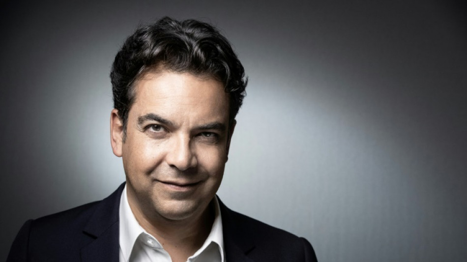 Privé de matinale sur France Info, Patrick Cohen quitte Radio France