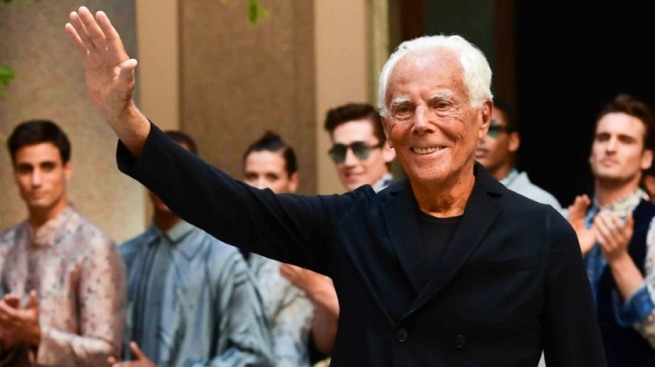 Giorgio Armani presentó su colección masculina para el verano 2025