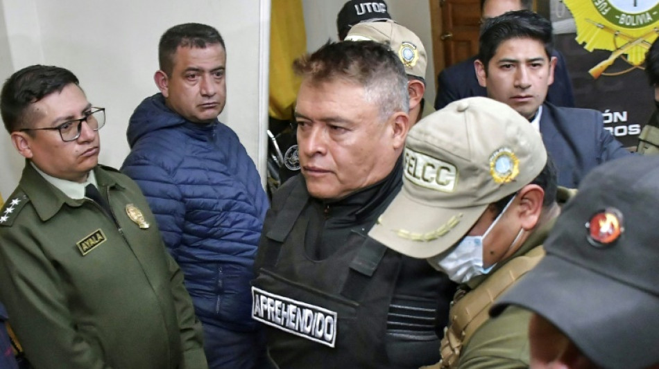 Juez dicta prisión preventiva contra tres militares que lideraron golpe fallido en Bolivia