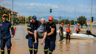 Inondations en Grèce: 15 morts selon un nouveau bilan