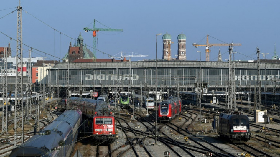 Verkehrsdaten zeigen wegen Neun-Euro-Ticket auch im Juli deutlich weniger Staus