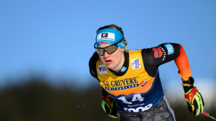 Sturz im Schneetreiben: Carl fällt bei Tour de Ski zurück