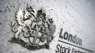 Borsa: l'Europa conclude fiacca, Londra -0,4%