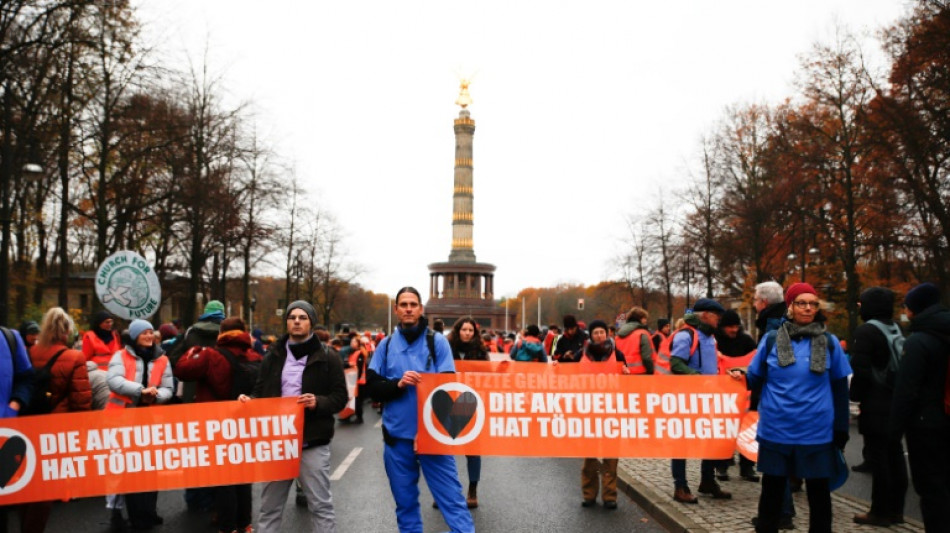 Klimaaktivist wegen Straßenblockaden in Berlin zu Geldstrafe verurteilt