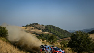 Neuville moves to the front in the Acropolis Rally 