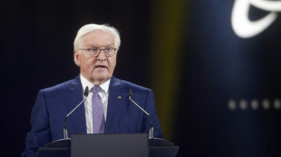 Bundespräsident Steinmeier besucht Nationalmannschaft