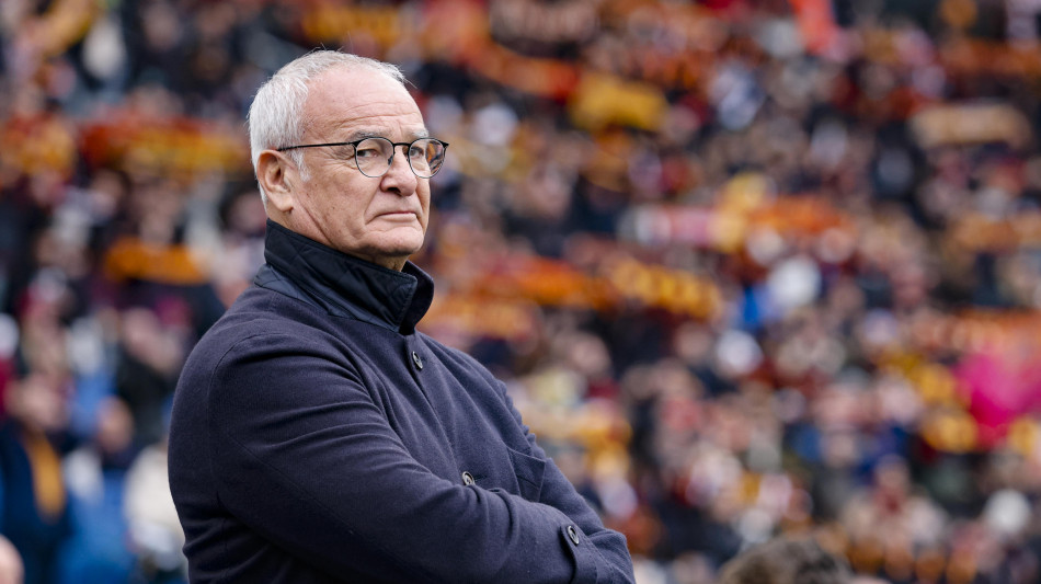 Calcio: Ranieri 'Roma in navigazione ma non a vele spiegate'