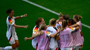 Dank Elfmeterkönigin Gwinn: DFB-Frauen holen Bronze