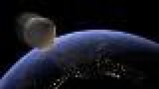 Caccia ai piccoli asteroidi in 19 anni di immagini di Hubble