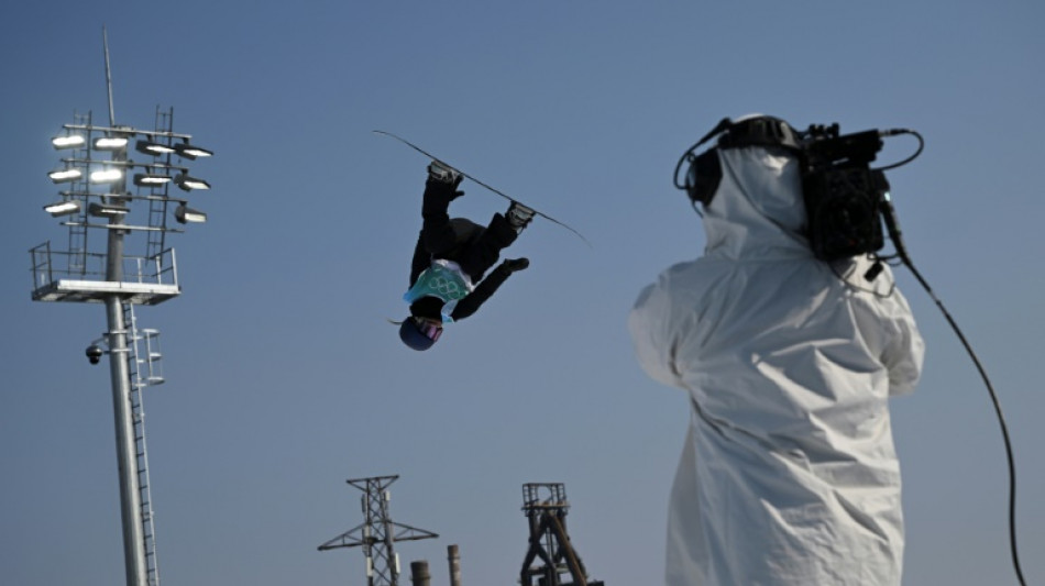 La austríaca Anna Gasser repite oro olímpico en big air de snowboard