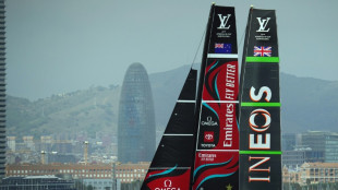 New Zealand 4-0 up in America's Cup but British show signs of life