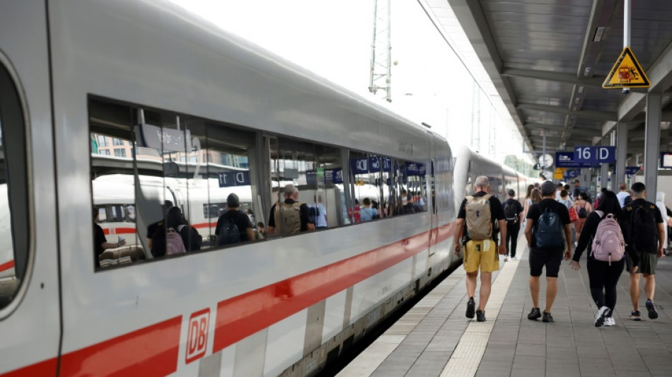 Deutsche Bahn schafft gezapftes Bier in Zügen ab und testet bargeldlose Bistros