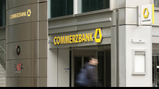 Commerzbank alza le difese, altro buyback per 400 milioni