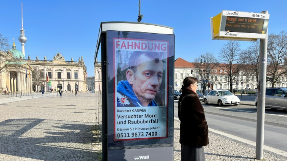 Ermittler suchen mit neuen Plakaten nach RAF-Mitgliedern Garweg und Staub