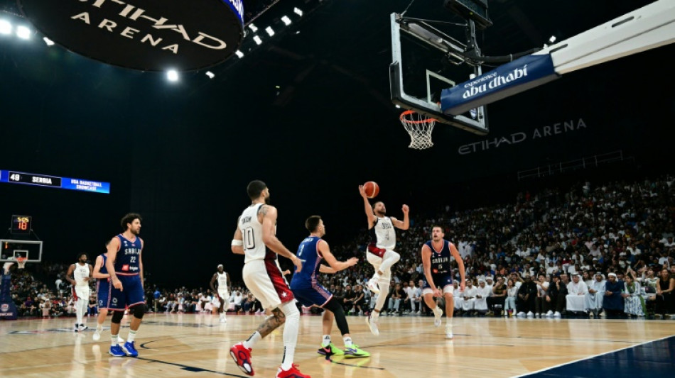 EUA vence Sérvia em amistoso de preparação do basquete para Jogos de Paris