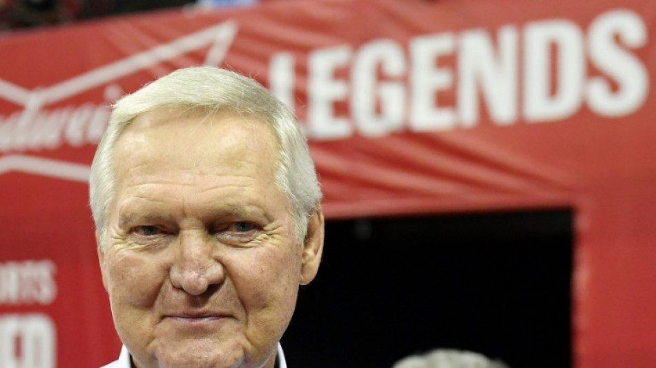 Jerry West, ídolo dos Lakers e inspiração do logo da NBA, morre aos 86 anos