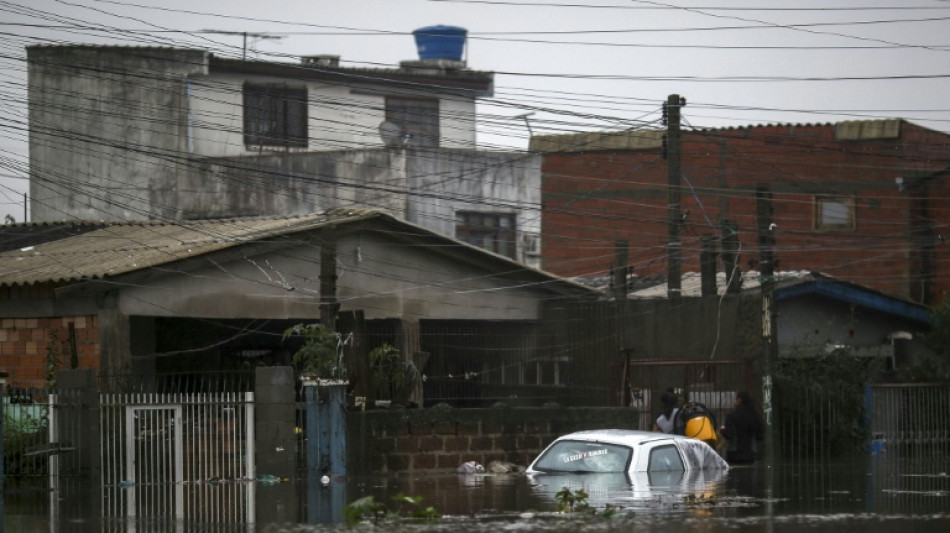 In southern Brazil, flood victims cope with total loss