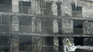 Roboterhund nach Großbrand von Wohnkomplex in Essen im Einsatz