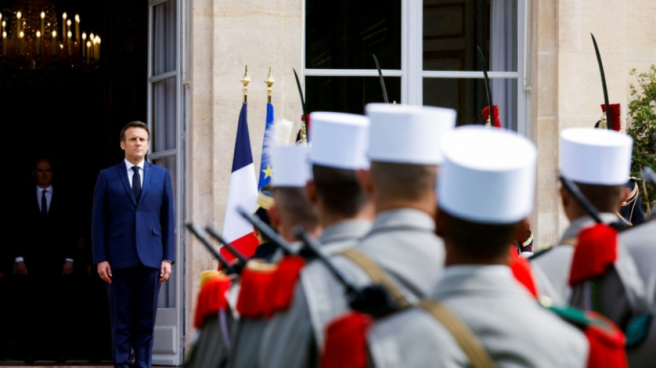 Macron promete una Francia "más independiente" tras ser reinvestido presidente