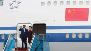 Presidente chinês inicia visita ao Vietnã para contrapor EUA