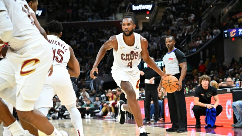 Cavaliers stay unbeaten after comeback win over Nets