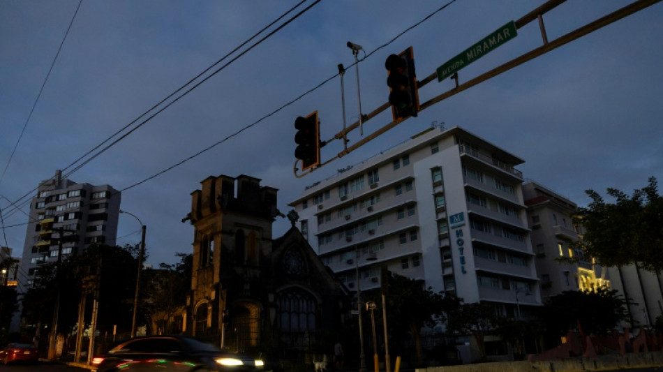 Puerto Rico sufre apagón masivo a pocas horas de la Nochevieja