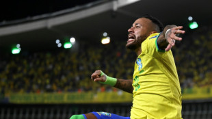 Brasil 'recupera memória' e Neymar entra para história da Seleção