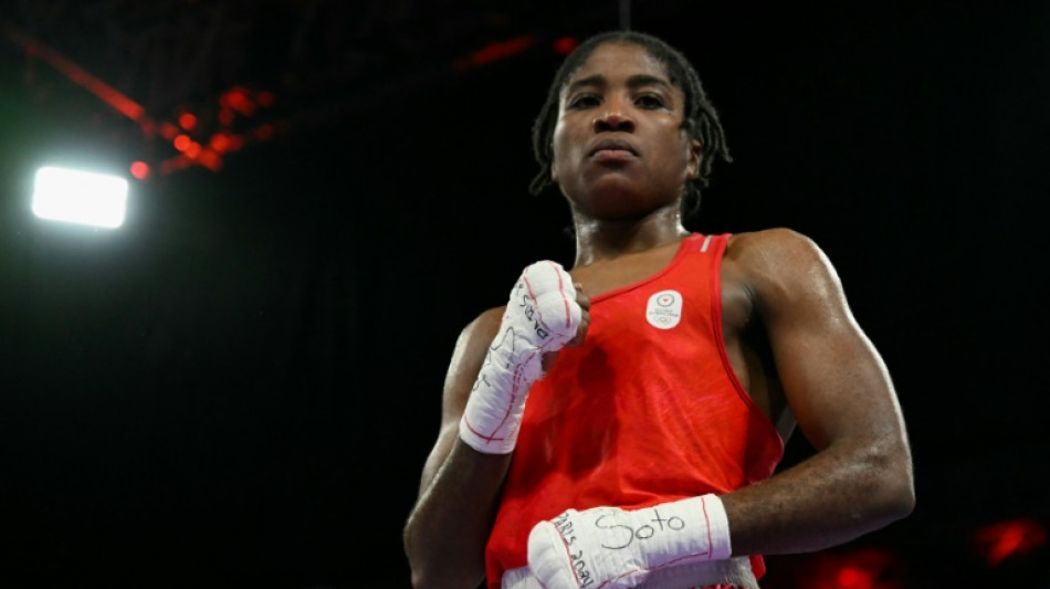 Boxeadora conquista primeira medalha da história da equipe olímpica de refugiados