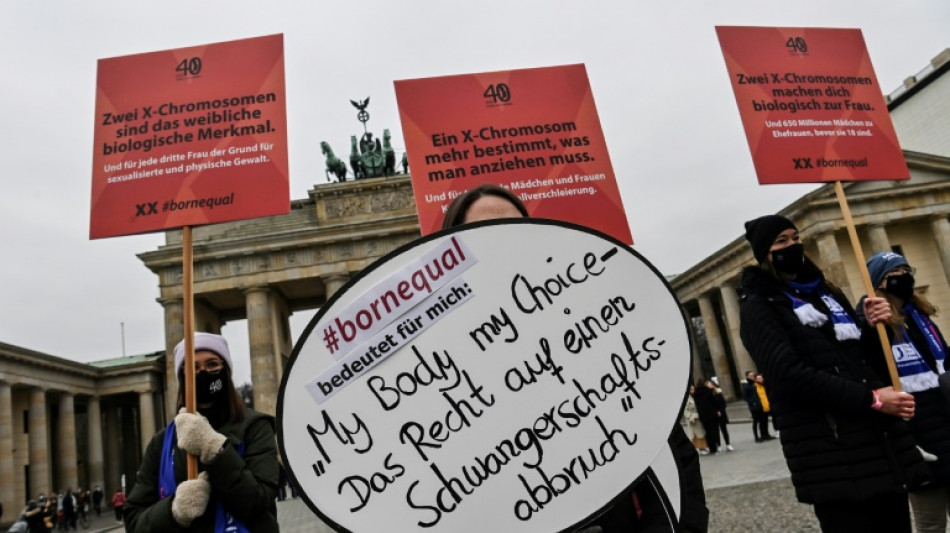 Bundesrat besiegelt Ende des Werbeverbots für Schwangerschaftsabbrüche