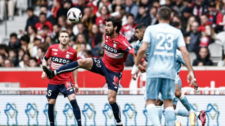 Lille vence Ajaccio (3-0) e se consolida na 'zona europeia'