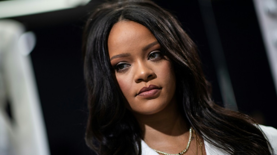 Instagram-Fotos von Rihanna haben Folgen für Designschutz von Puma-Schuh