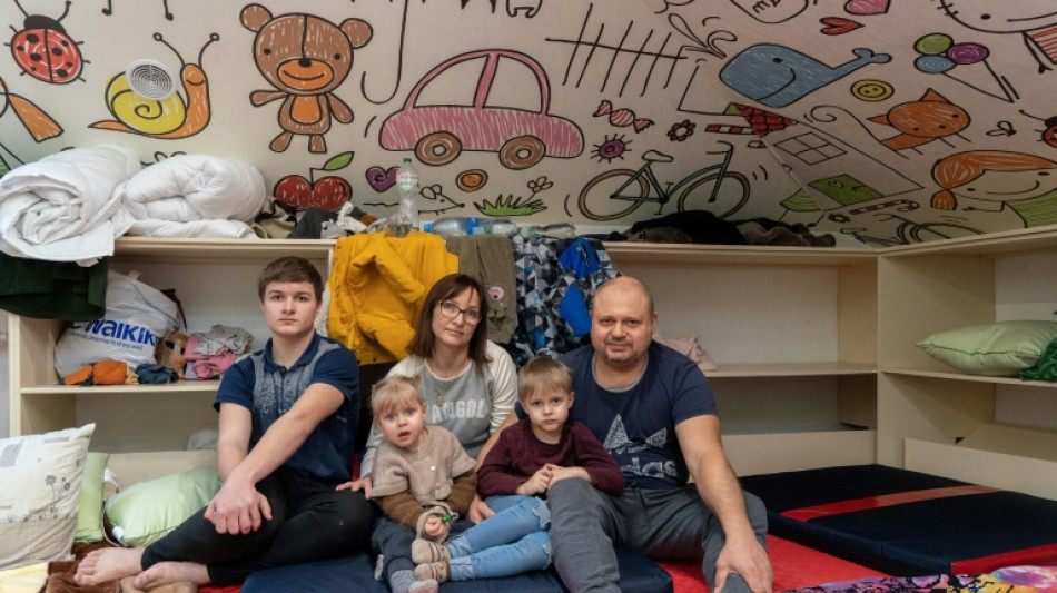 La invasión rusa empuja a las familias al centro de Ucrania