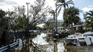 Huracán Milton deja al menos 16 muertos en Florida, donde comienza reconstrucción