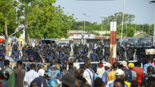 Polizei im Benin stoppt Demonstration mit Tränengas - Festnahmen