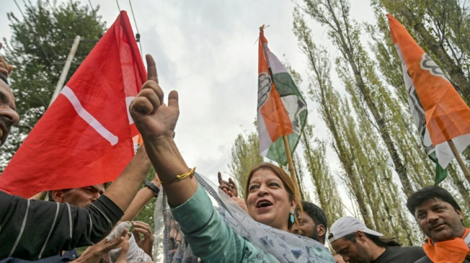 Indian Kashmir elects first regional government in a decade