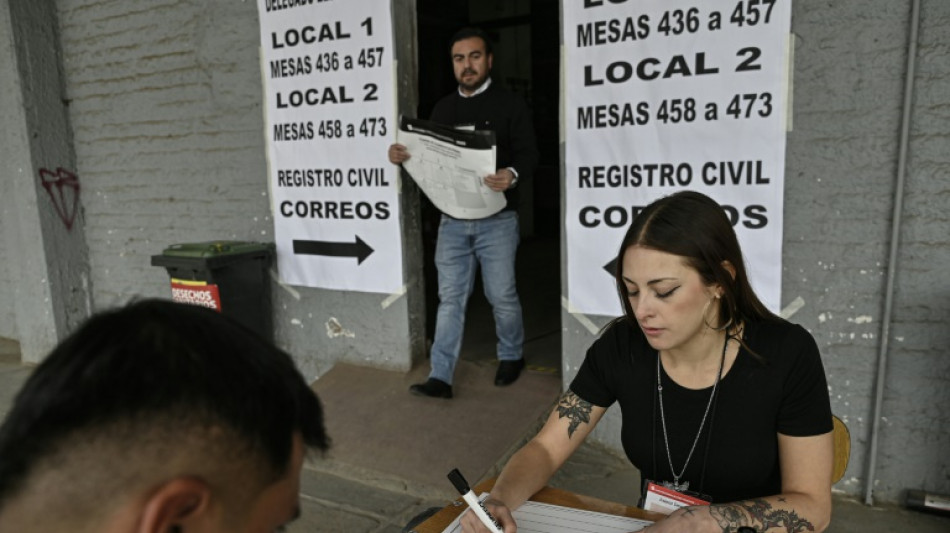 Chile vota para definir conselho e redigir nova Constituição