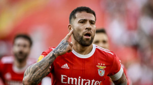 Otamendi renova com Benfica até 2025