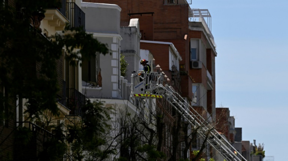 Explosion dans un immeuble de Madrid: deux ouvriers portés disparus