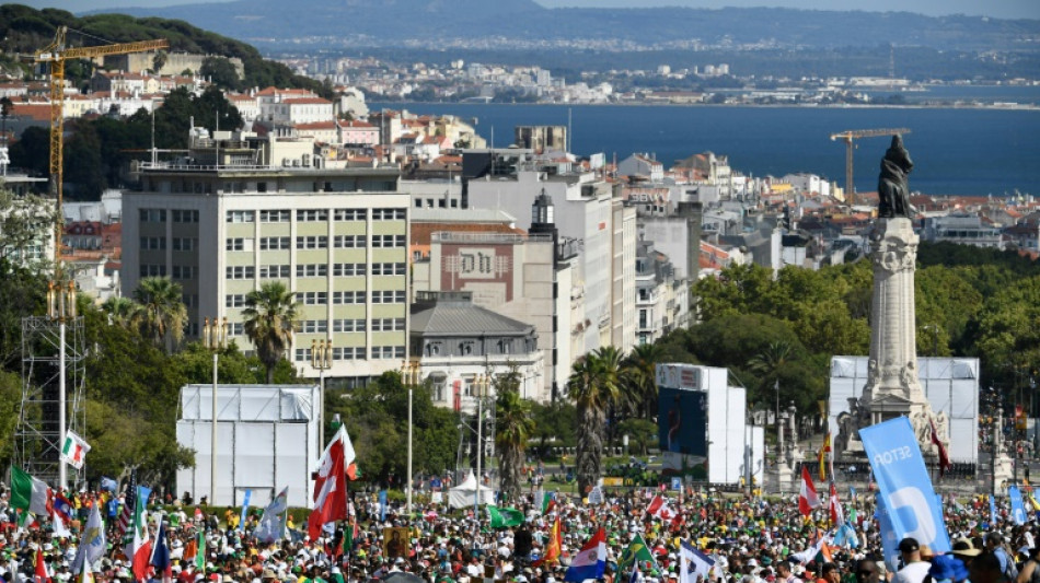 Tausende strömen zum Weltjugendtag nach Lissabon