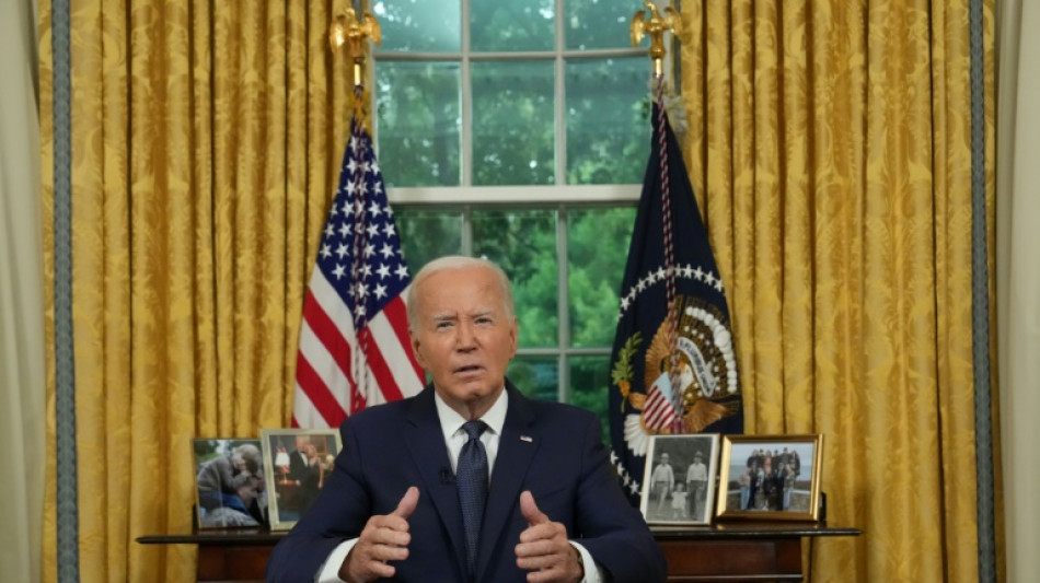 Biden pede ao país para 'baixar temperatura' política