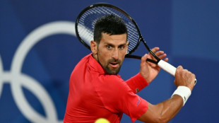 Djokovic atropela australiano Ebden na estreia nos Jogos de Paris