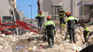 Crollo Bari, soccorritori vicini a donna dispersa,è viva