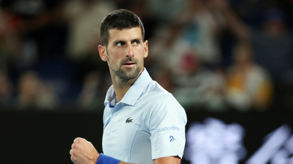 Melbourne: Djokovic im Eiltempo weiter