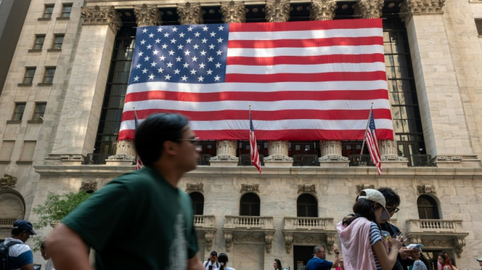 Wall Street termine en hausse, passe outre un mauvais chiffre de l'emploi