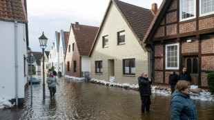 Hochwasserlage bleibt weiter kritisch - DRK dringt auf mehr Katastrophenvorsorge