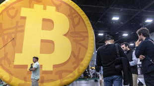 Bitcoin in continua ascesa, sale sopra gli 82mila dollari