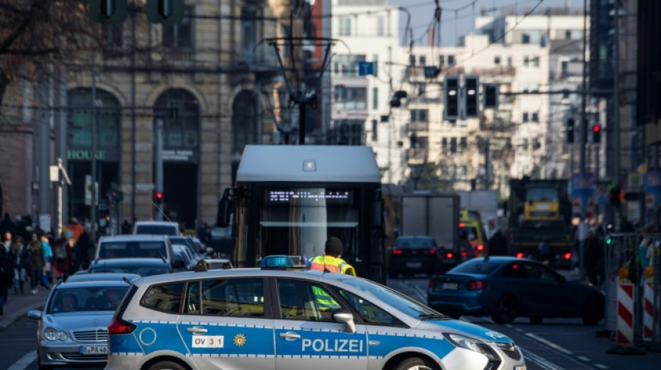 Berliner Polizist soll in Polizeisystem Daten zu Exfreundinnen abgefragt haben
