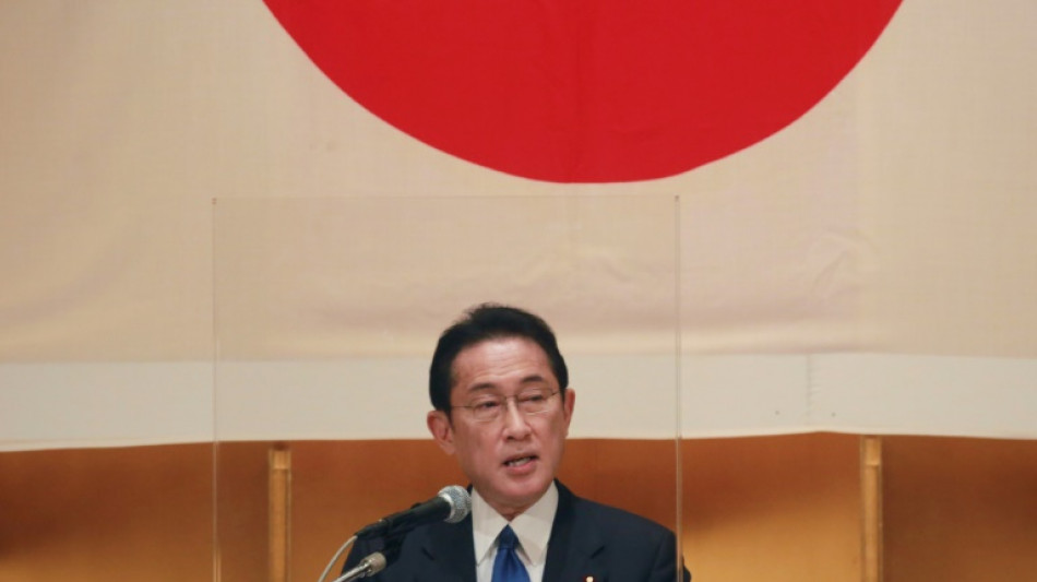 Japan PM to call Ukraine leader over invasion fears