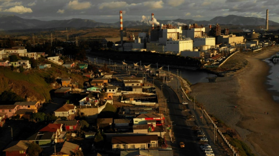 Al menos 75 intoxicados, la mayoría escolares, por contaminación en Chile