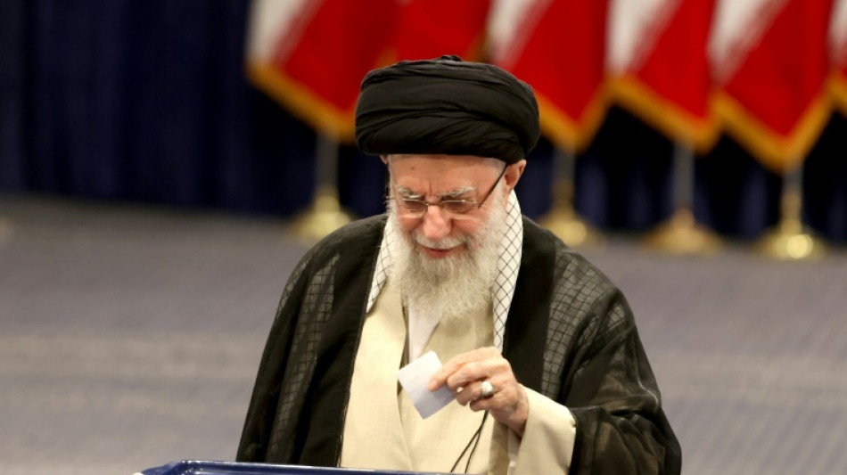 Irán vota en unas elecciones presidenciales sin un claro favorito
